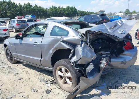 2007 Ford Mustang V6 Deluxe/V6 Premium from USA, damaged, VIN 1ZVFT80N075234967